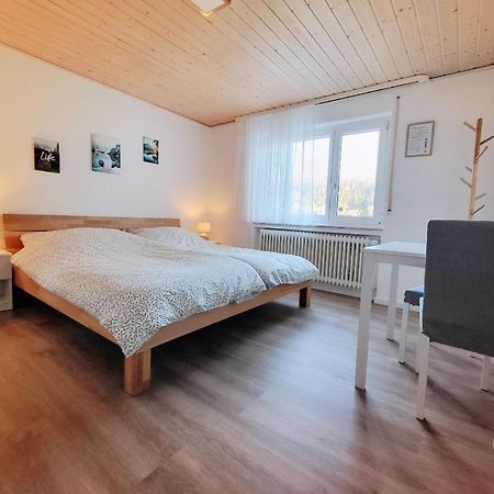 Privates Zimmer In Unterkunft Mit Glatttal Blick In Wasserschloss Nahe Sulz am Neckar Exterior foto